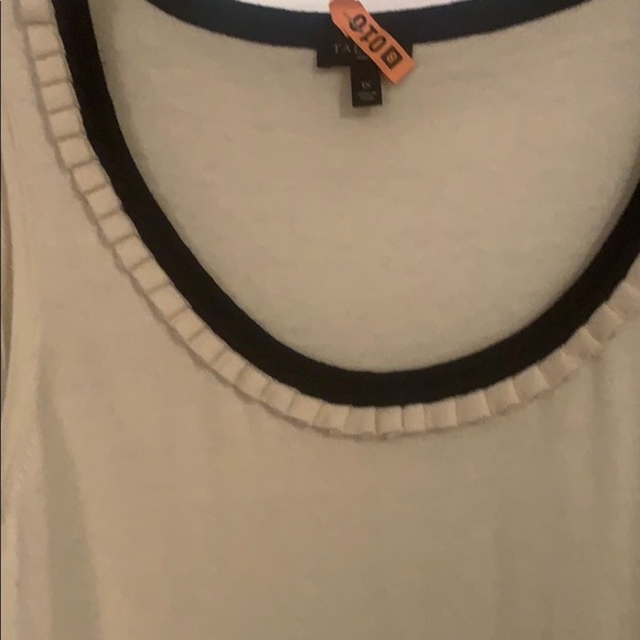 Top - Picture 2 of 3